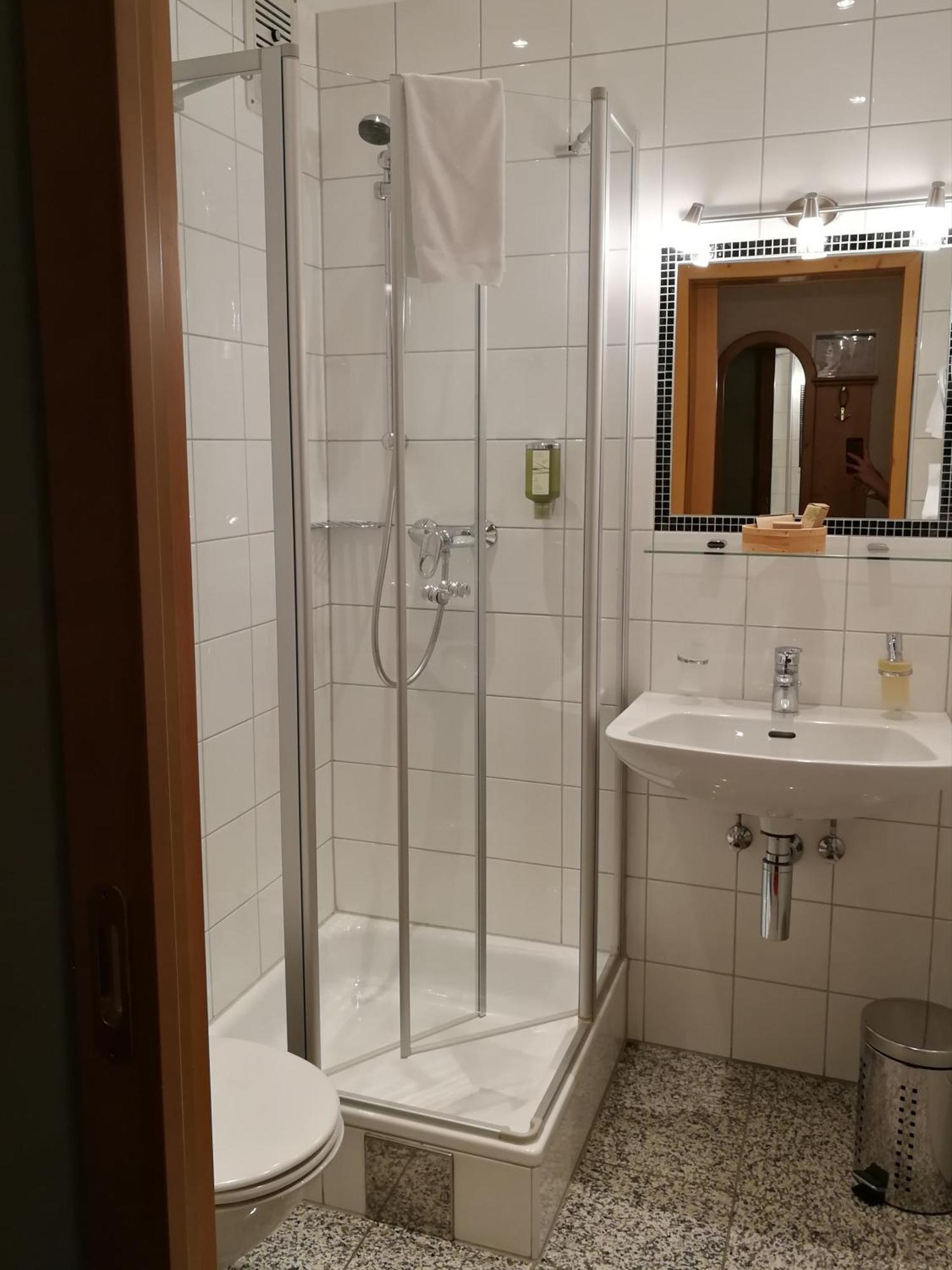 Die Linde Höchst Exterior foto